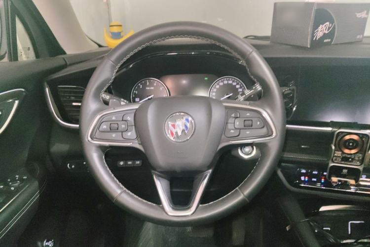 Used Buick Envision 2022 Encore S AWD Avenir Steering Wheel