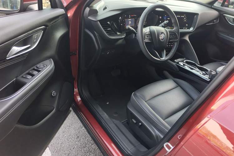 Used Buick Envision 2022 Encore S 652T Two-Wheel-Drive Luxury Model Driver Seat