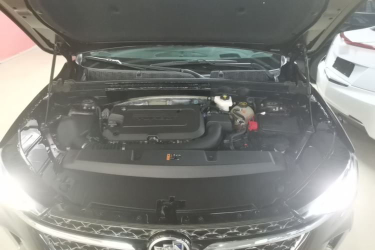 Used Buick Envision 2022 Encore Plus Avenir Aivia 7-Seater Edition Engine Bay