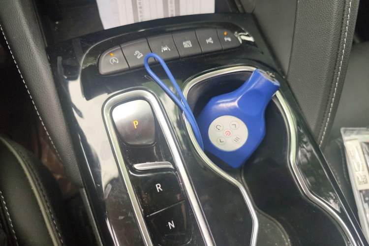 Used Buick Envision 2022 Facelift Encore S 4x4 Avenir Gear Lever