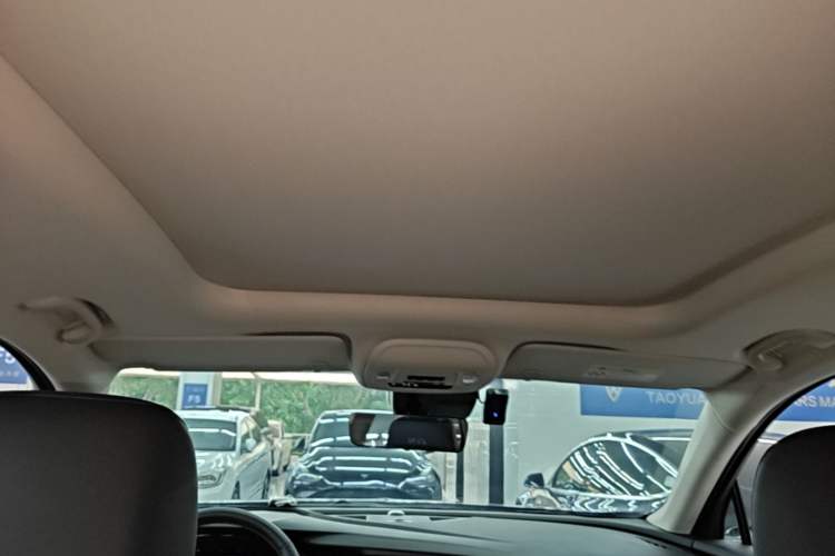 Used Buick Envision 2022 Encore S GS 4x4 Sport Edition Headliner