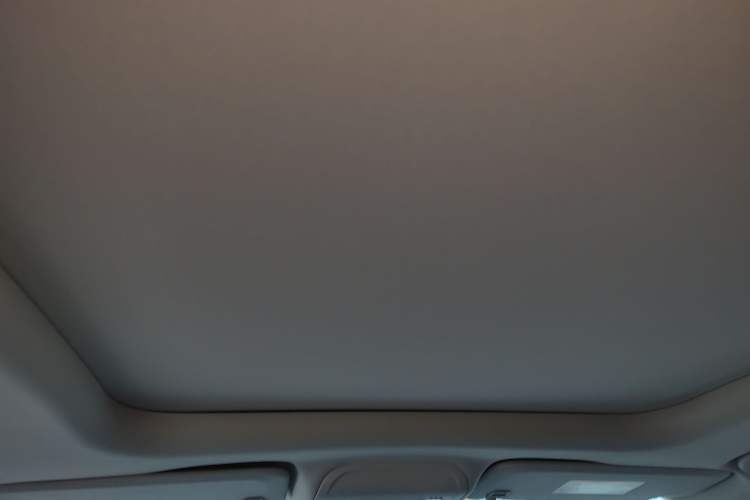 Used Buick Envision 2022 Encore S 652T Two-Wheel-Drive Luxury Model Headliner