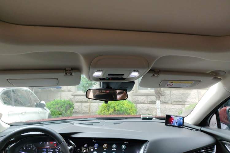 Used Buick Envision 2022 Encore S 552T Two-Wheel-Drive Luxury Model Headliner