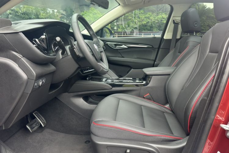 Used Buick Envision 2022 Encore S GS 4x4 Sport Edition Interior 4