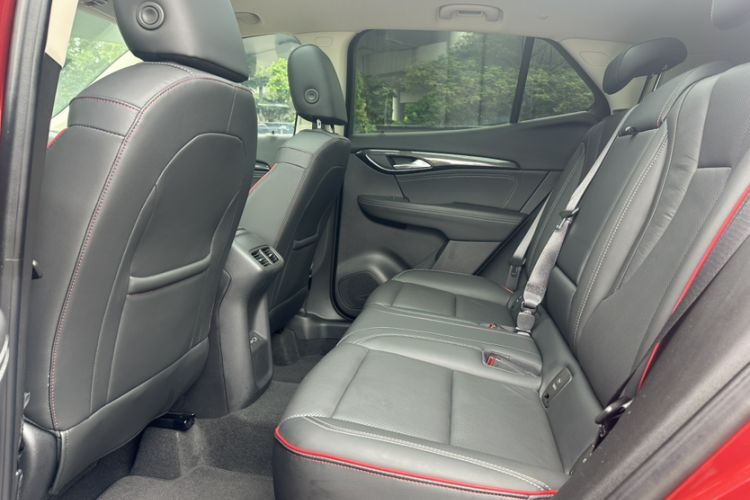 Used Buick Envision 2022 Encore S GS 4x4 Sport Edition Interior 5