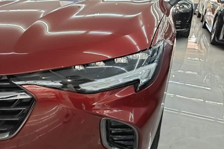Used Buick Envision 2022 Encore S GS 4x4 Sport Edition Left Front Headlight