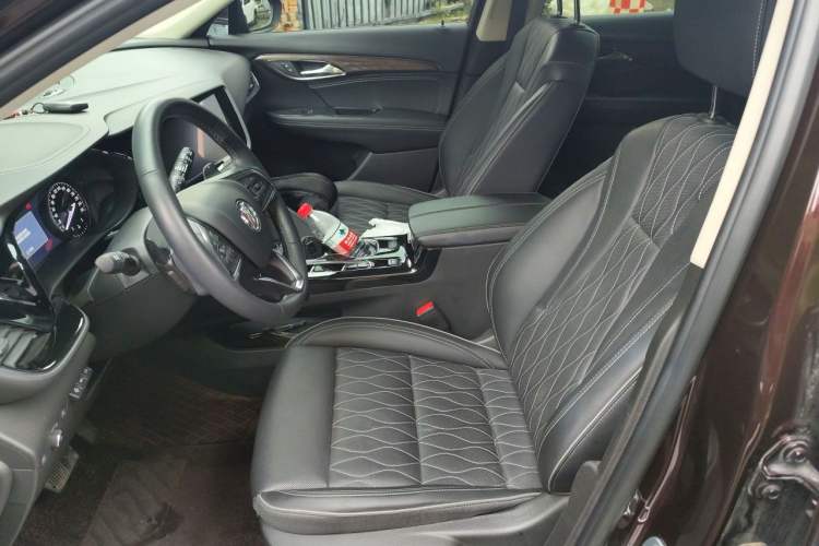 Used Buick Envision 2022 Encore Plus Avenir Aivia 7-Seater Edition Left Front Seat