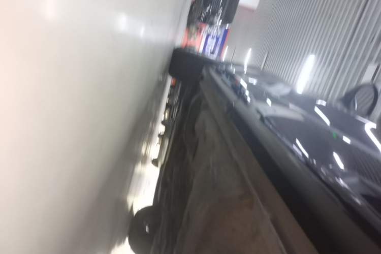 Used Buick Envision 2022 Encore Plus Avenir Aivia 7-Seater Edition Left Side Sill