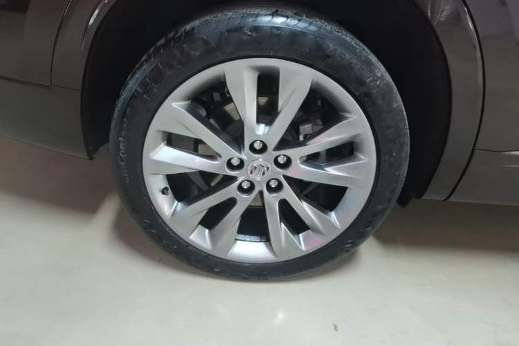 Used Buick Envision 2022 Encore Plus Avenir Aivia 7-Seater Edition Right Rear Wheel Hub