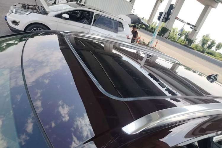 Used Buick Envision 2022 Encore S AWD Avenir Roof