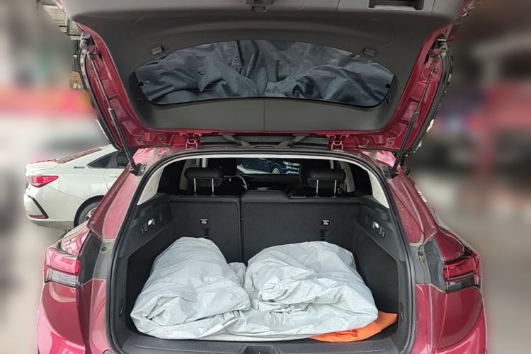 Used Buick Envision 2022 Encore S 552T Two-Wheel-Drive Luxury Model Trunk
