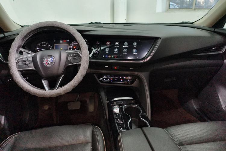 Used Buick Envision 2022 Facelift Encore S 552T Two-Wheel-Drive Luxury Model Center Console