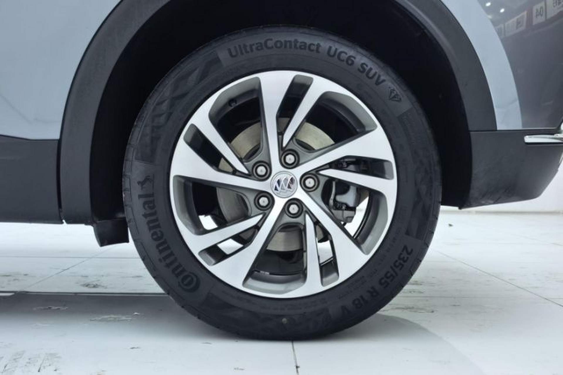 Used Buick Envision 2022 Encore S 652T Two-Wheel-Drive Luxury Model Exterior 12