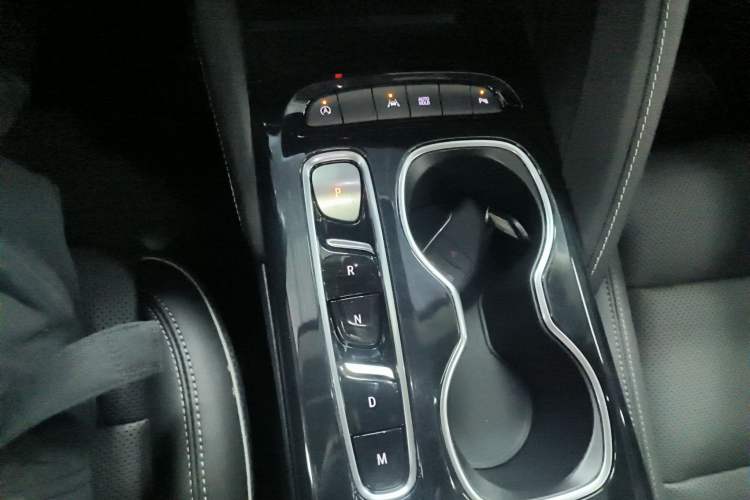 Used Buick Envision 2022 Encore S 552T Two-Wheel-Drive Luxury Model Gear Lever
