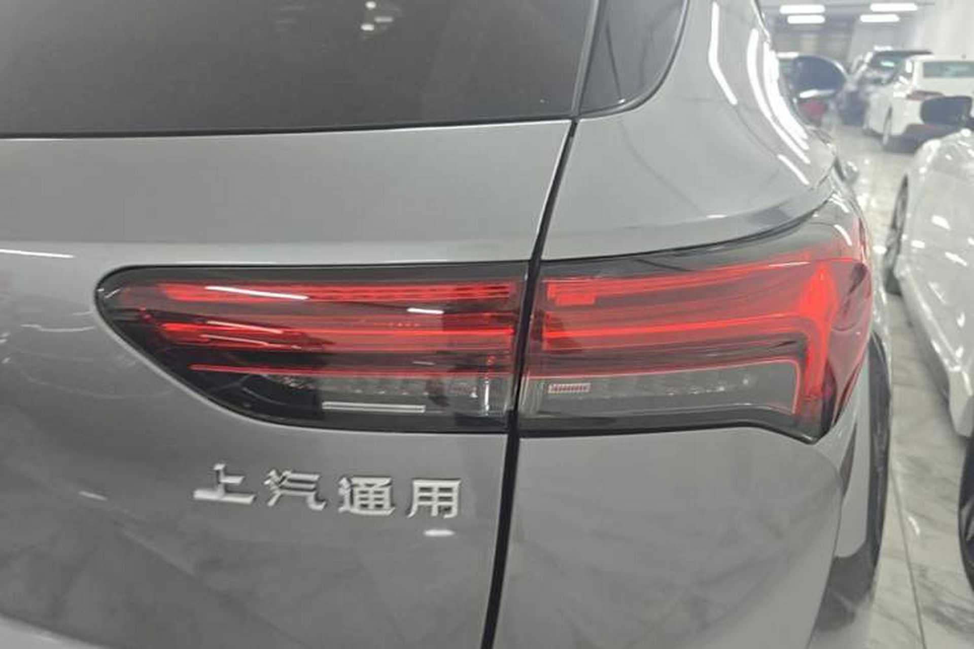 Used Buick Envision 2022 Facelift Encore S 552T Two-Wheel-Drive Luxury Model Right Rear Taillight