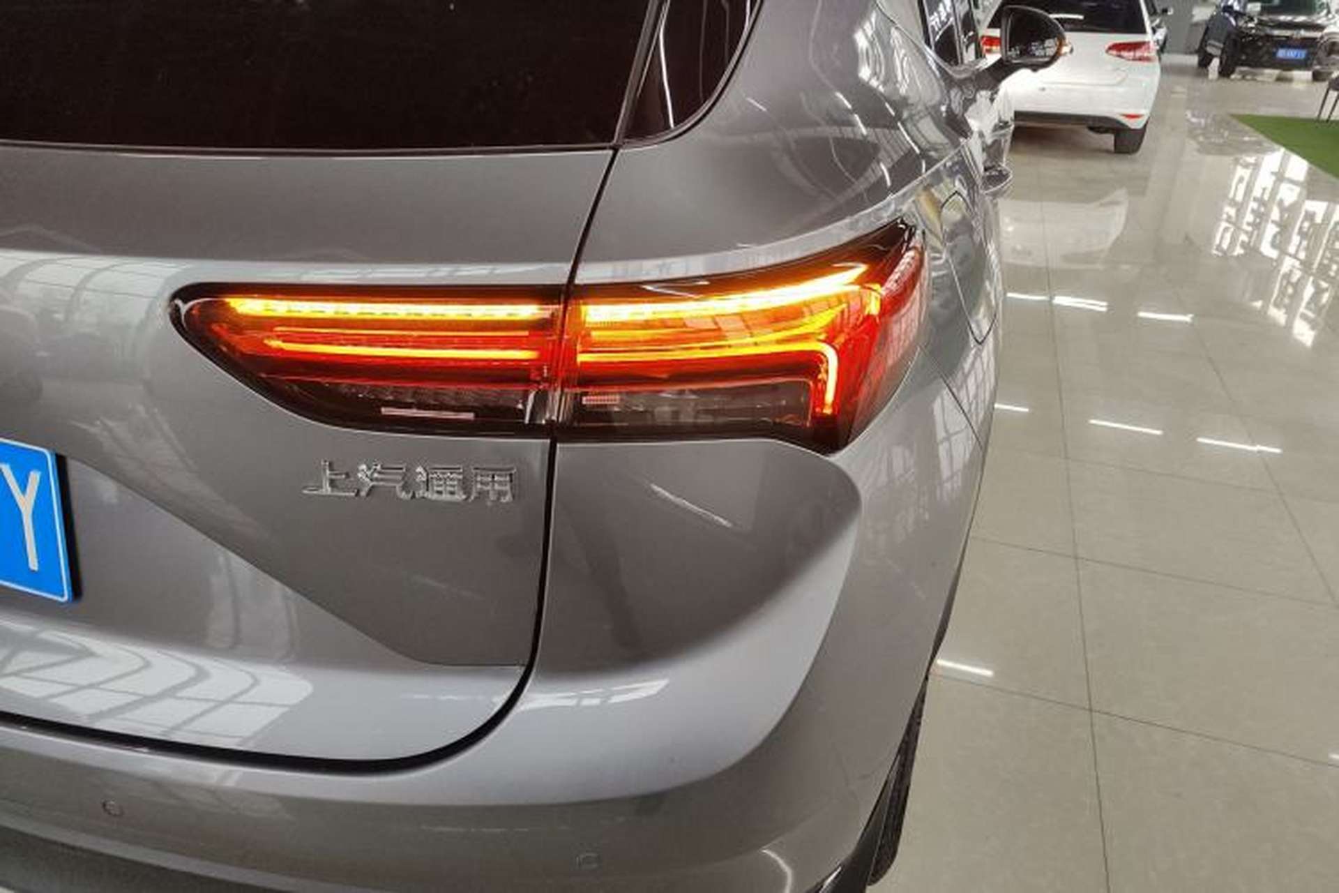 Used Buick Envision 2022 Encore S 552T Two-Wheel Drive Elite Model Right Rear Taillight