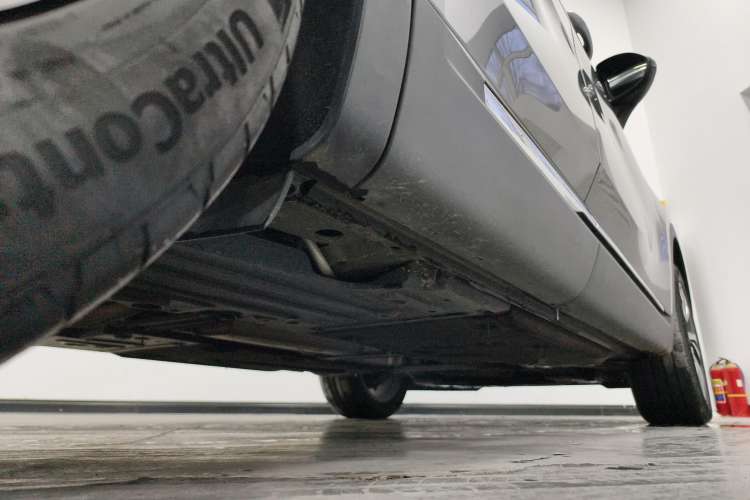 Used Buick Envision 2022 Facelift Encore S 552T Two-Wheel-Drive Luxury Model Right Side Sill