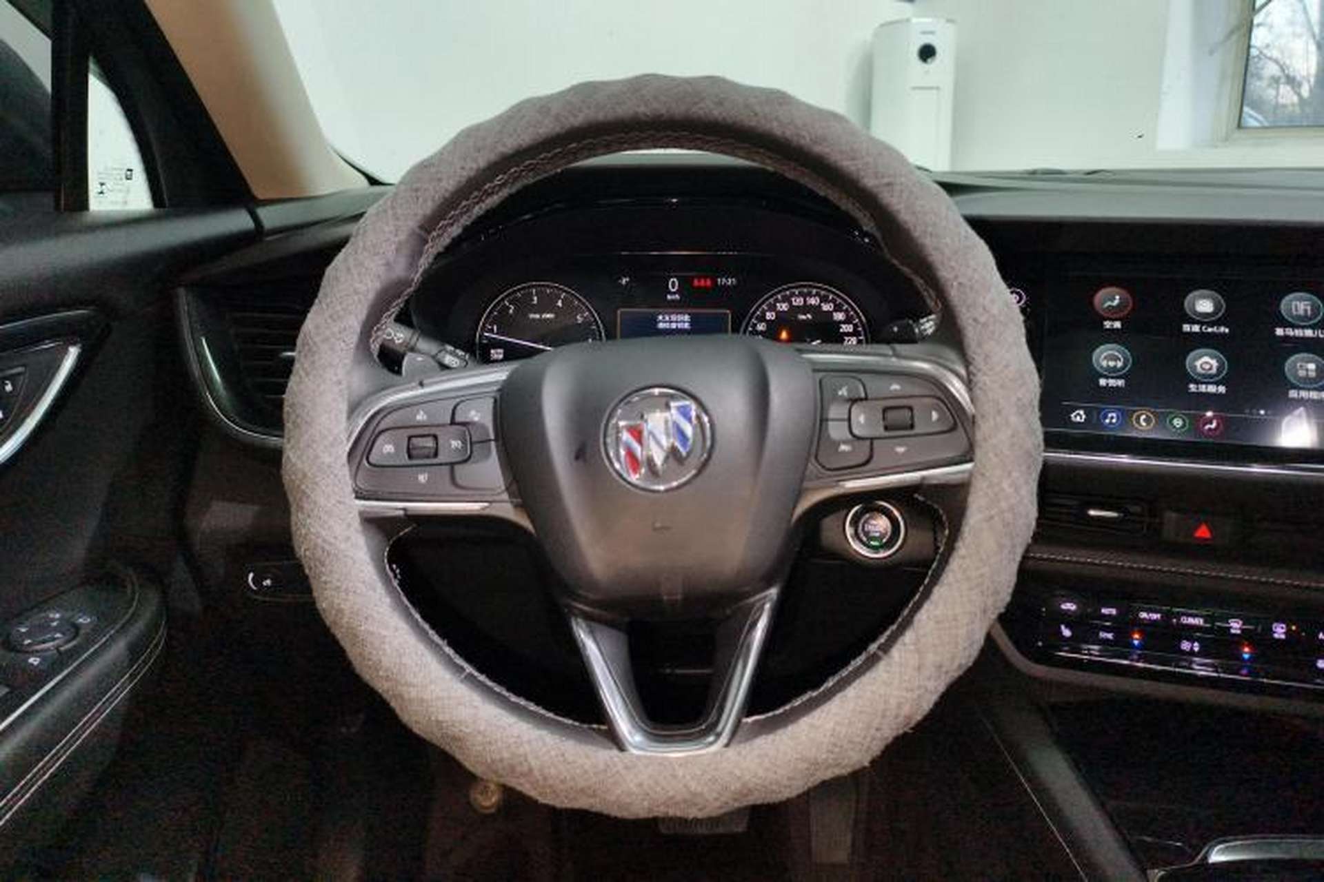Used Buick Envision 2022 Facelift Encore S 552T Two-Wheel-Drive Luxury Model Steering Wheel