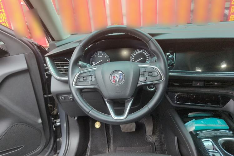 Used Buick Envision 2022 Encore S 552T Two-Wheel-Drive Luxury Model Steering Wheel