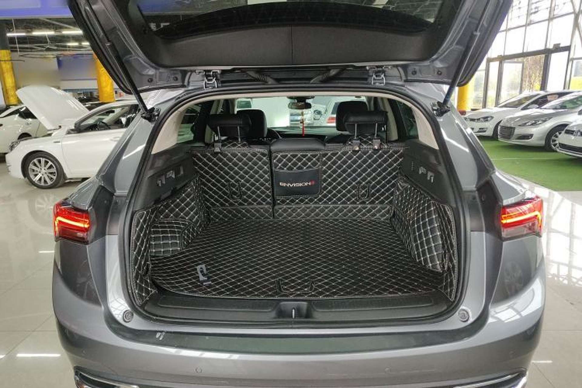 Used Buick Envision 2022 Encore S 552T Two-Wheel Drive Elite Model Trunk