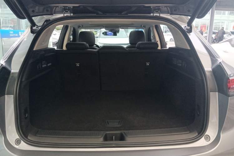 Used Buick Envision 2022 Encore S 652T Two-Wheel-Drive Luxury Model Trunk
