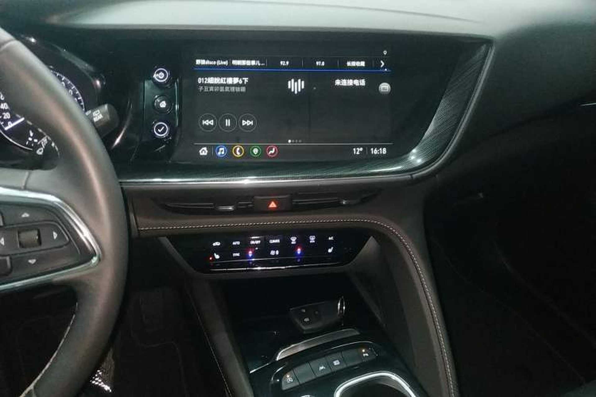 Used Buick Envision 2022 Facelift Encore S 552T Two-Wheel-Drive Luxury Model Audio And AC Panel