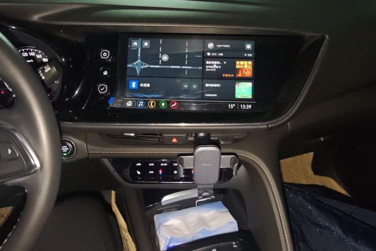 Used Buick Envision 2022 Encore S 552T Two-Wheel-Drive Luxury Model Audio And AC Panel