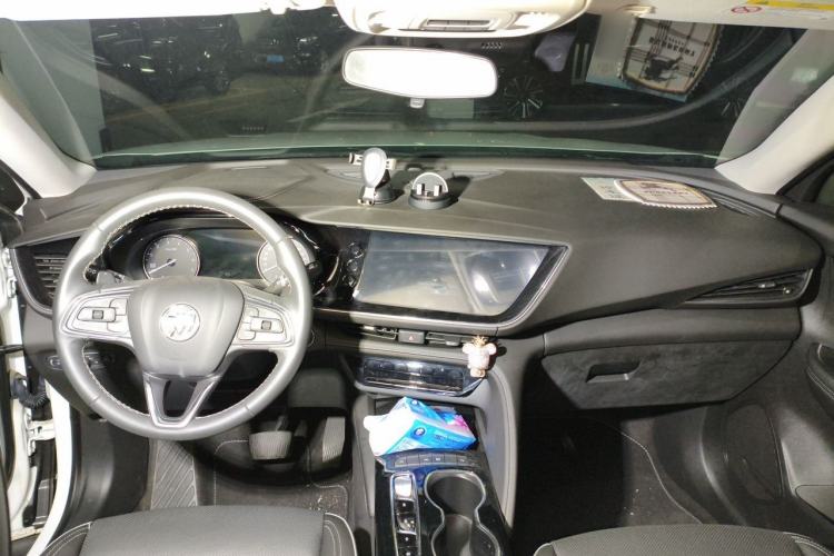 Used Buick Envision 2022 Facelift Encore S 552T Two-Wheel-Drive Luxury Model Center Console