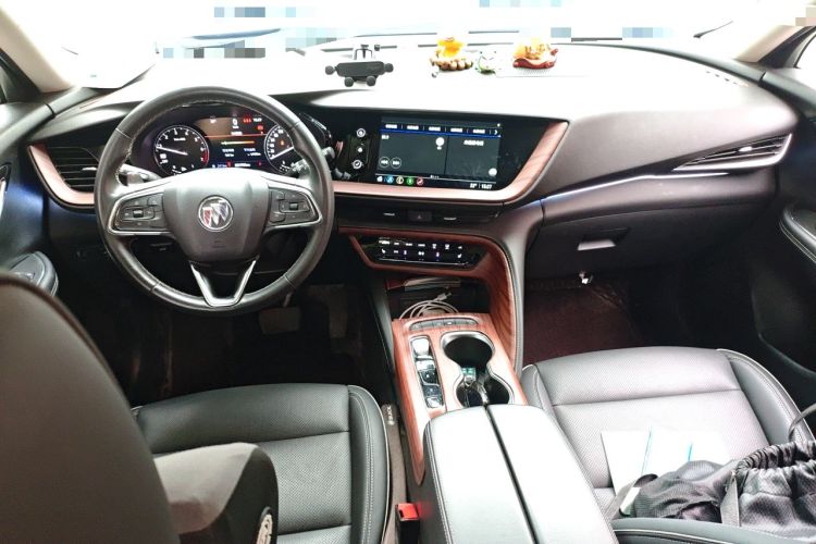 Used Buick Envision 2022 Encore S 552T Two-Wheel-Drive Luxury Model Center Console