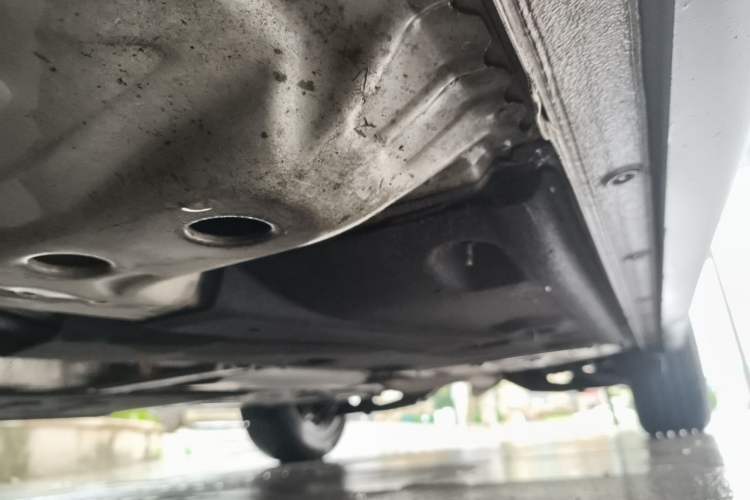 Used Buick Envision 2022 Encore S 552T Two-Wheel-Drive Luxury Model Chassis Front Left