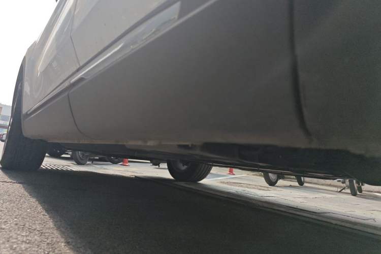 Used Buick Envision 2022 Encore S 552T Two-Wheel-Drive Luxury Model Chassis Rear Left