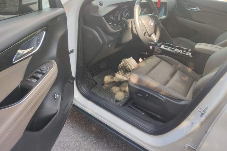 Used Buick Envision 2022 Encore Plus 652T Five-Seat Luxury Model Driver Seat