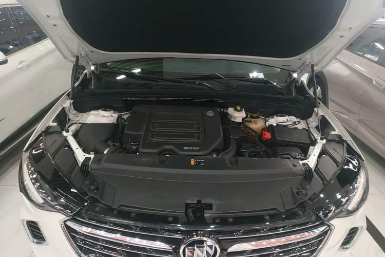 Used Buick Envision 2022 Facelift Encore S 552T Two-Wheel-Drive Luxury Model Engine Bay