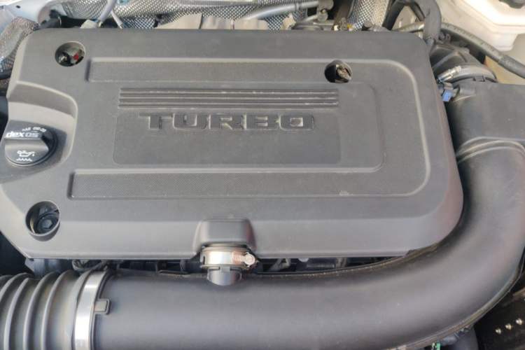 Used Buick Envision 2022 Encore Plus 652T Five-Seat Luxury Model Engine Bay
