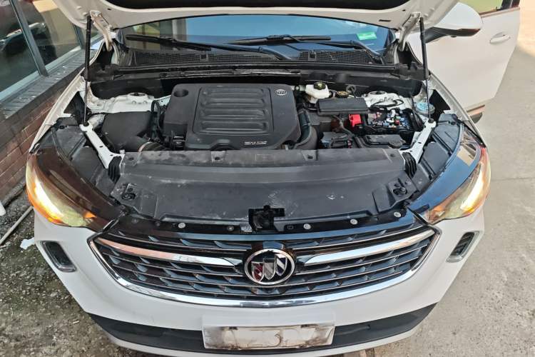 Used Buick Envision 2022 Encore S 552T Two-Wheel-Drive Luxury Model Engine Bay