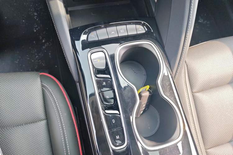 Used Buick Envision 2022 Encore S GS Two-Wheel Drive Smart Sport Model Gear Lever