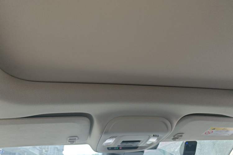 Used Buick Envision 2022 Encore S 552T Two-Wheel-Drive Luxury Model Headliner