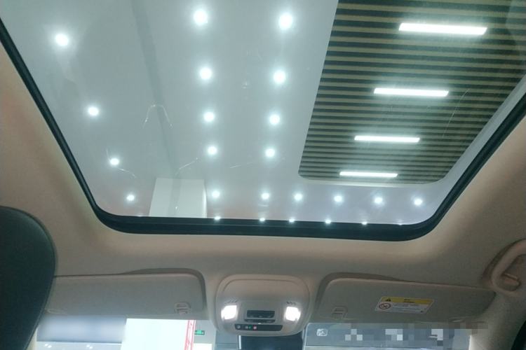 Used Buick Envision 2022 Facelift Encore S 552T Two-Wheel-Drive Luxury Model Headliner