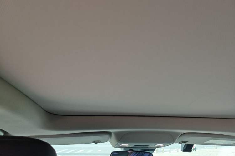 Used Buick Envision 2022 Encore S 552T Two-Wheel-Drive Luxury Model Headliner