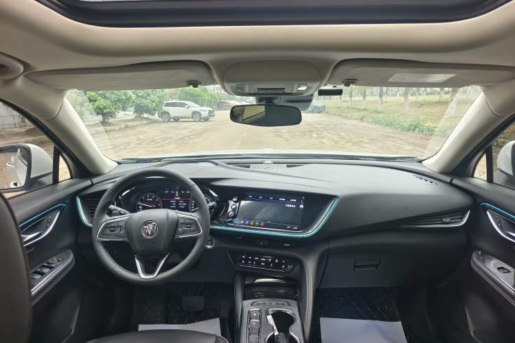 Used Buick Envision 2022 Encore S 552T Two-Wheel-Drive Luxury Model Headliner