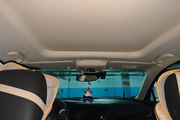 Used Buick Envision 2022 Encore S 552T Two-Wheel-Drive Luxury Model Headliner