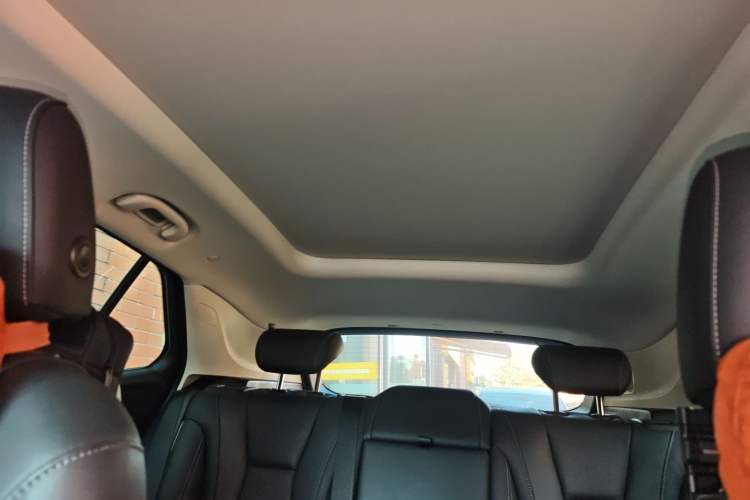 Used Buick Envision 2022 Encore S 552T Two-Wheel-Drive Luxury Model Headliner