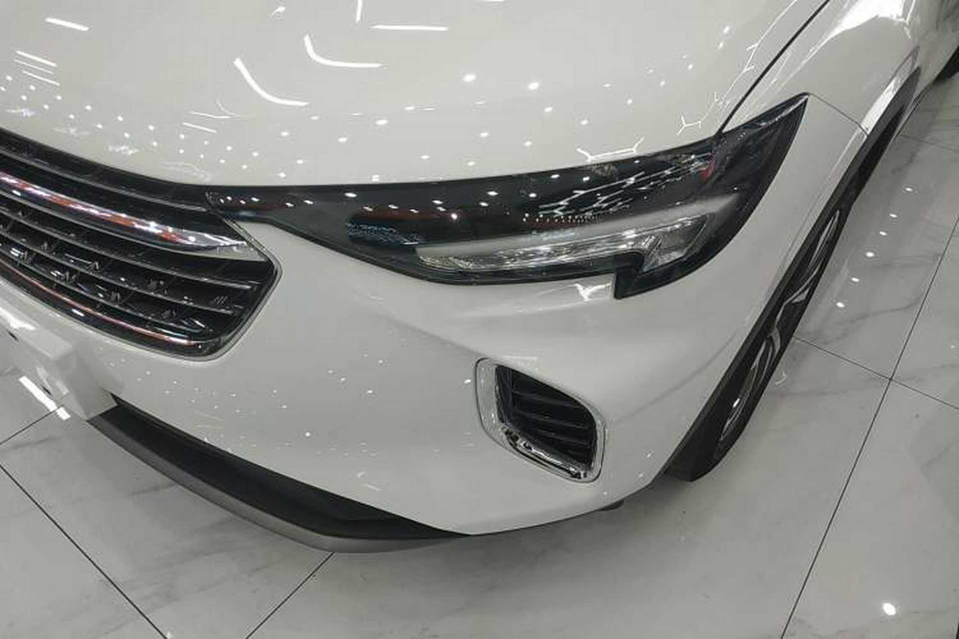 Used Buick Envision 2022 Facelift Encore S 552T Two-Wheel-Drive Luxury Model Left Front Headlight