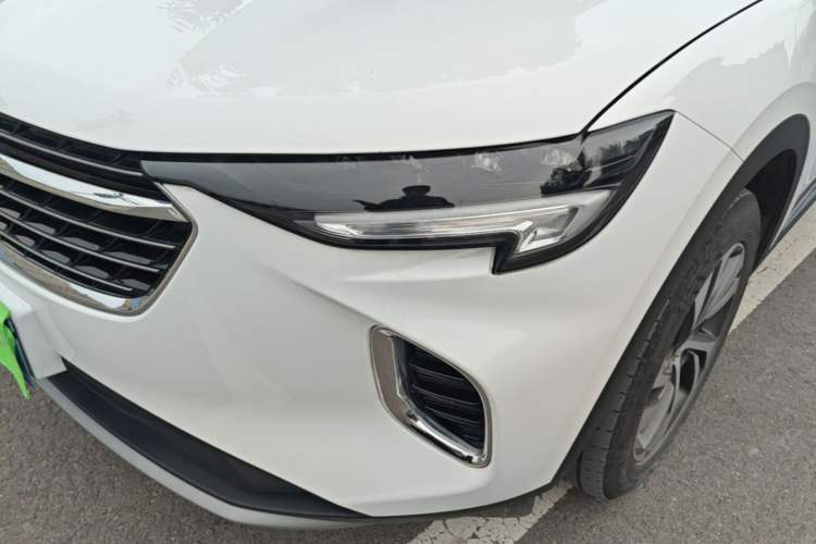 Used Buick Envision 2022 Encore S 552T Two-Wheel-Drive Luxury Model Left Front Headlight