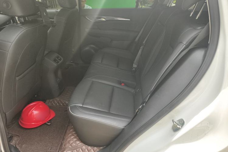 Used Buick Envision 2022 Encore Plus 652T Five-Seat Luxury Model Left Rear Seat