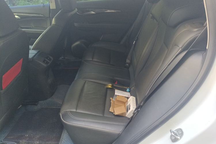 Used Buick Envision 2022 Encore Plus 652T Five-Seat Luxury Model Left Rear Seat
