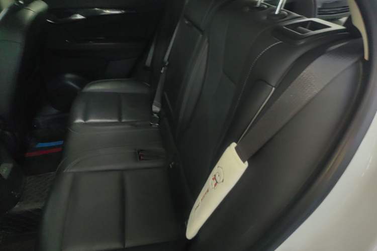 Used Buick Envision 2022 Encore S 652T Two-Wheel-Drive Luxury Model Left Rear Seat