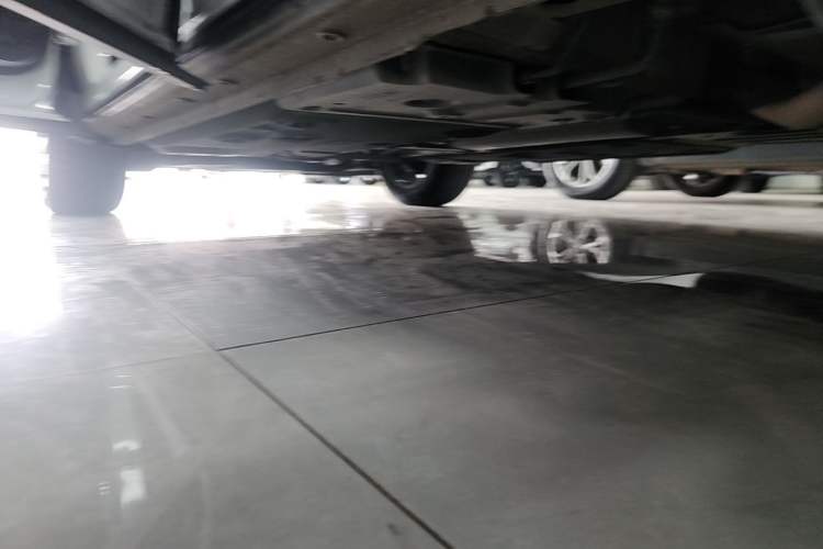 Used Buick Envision 2022 Encore S 552T Two-Wheel Drive Elite Model Left Side Sill