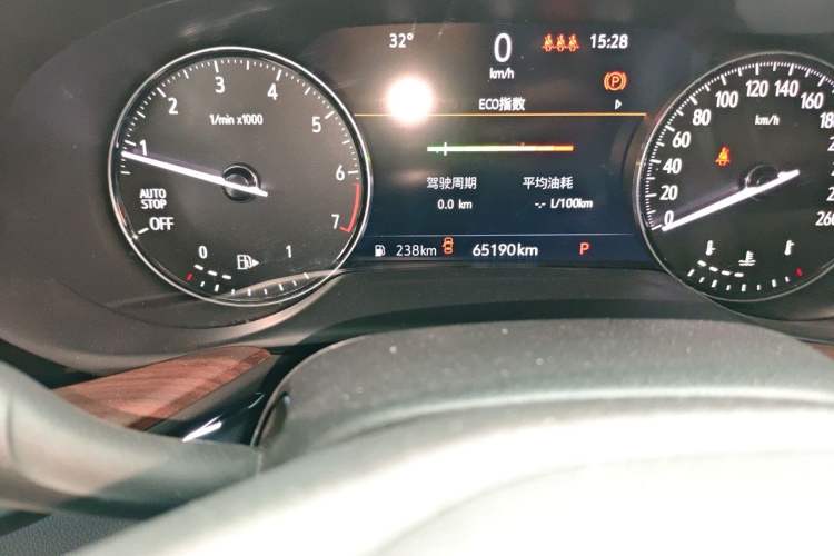 Used Buick Envision 2022 Encore S 552T Two-Wheel-Drive Luxury Model Odometer Close Up