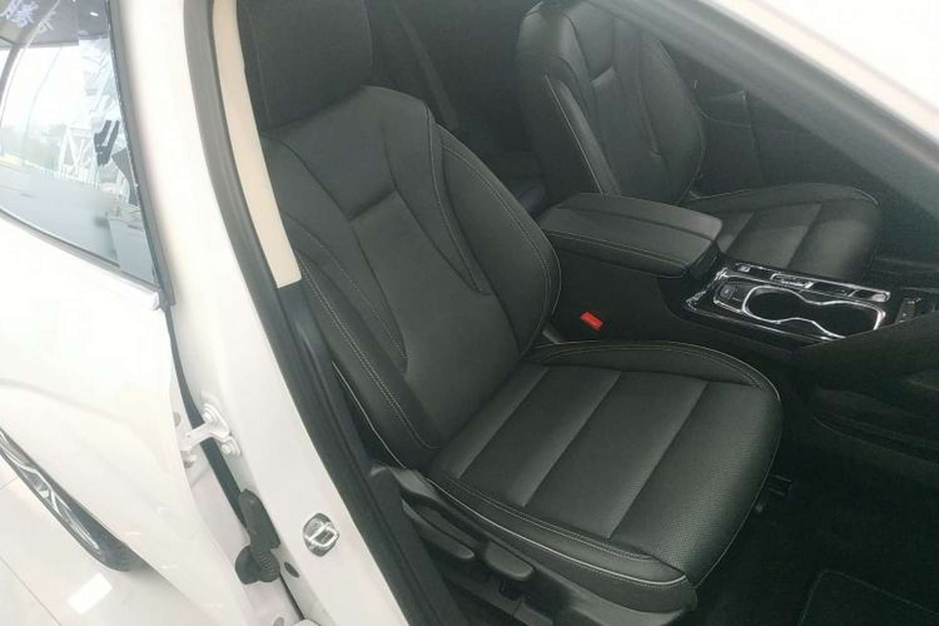 Used Buick Envision 2022 Facelift Encore S 552T Two-Wheel-Drive Luxury Model Right Front Seat